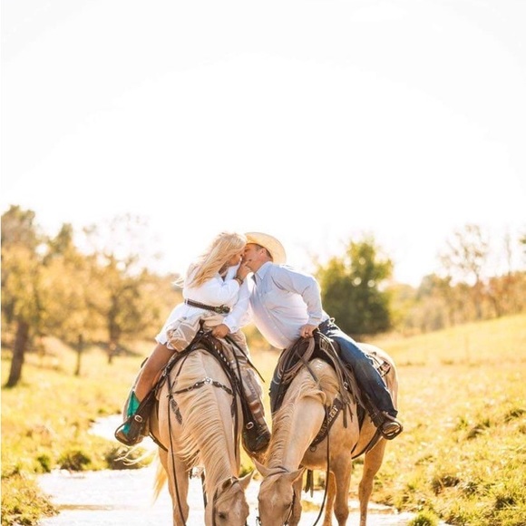 Meet your Posher, Sam - Picture 14 of 14